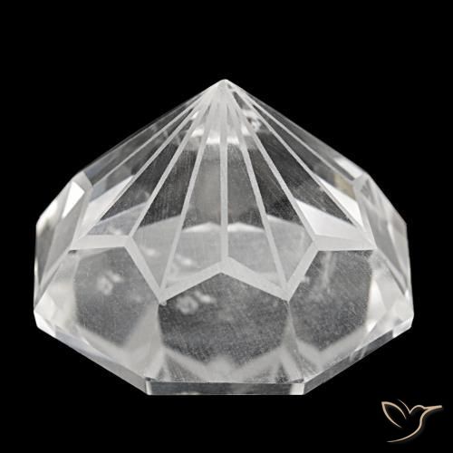 48.56カラットの天然ホワイトクォーツ（23×23 mm・エメラルドカット）
