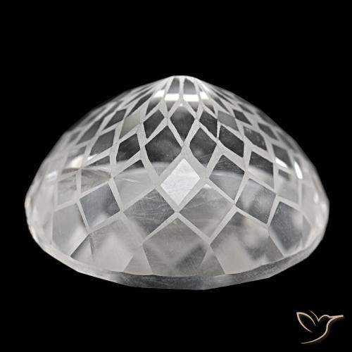 58.94カラットの天然クリアホワイトクォーツ（26.8×24.2 mm・オーバルカット）