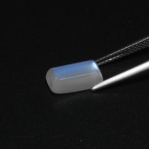 2.62カラットの天然ホワイトレインボームーンストーン、透明、透明/半透明