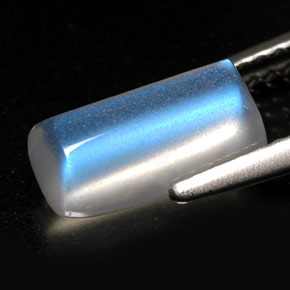 1.88カラットの天然ホワイトレインボームーンストーン、透明、透明/半透明