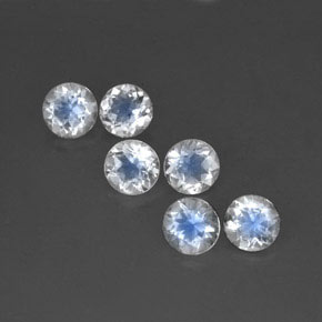 自然派の商品を探す ct ブルーホワイト レインボームーンストーン 宝石, 透明, インド からGemSelectで. 在庫あり、世界各国へ発送!