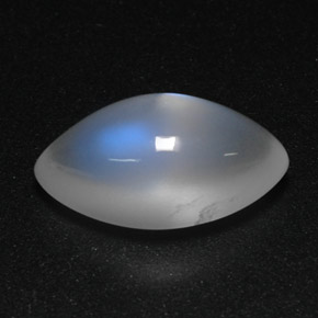 4.35カラットの天然ブルーホワイトレインボームーンストーン、透明、透明/半透明