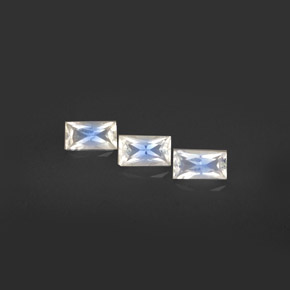 自然派の商品を探す ct ブルーホワイト レインボームーンストーン 宝石, バゲット, インド からGemSelectで. 在庫あり、世界各国へ発送!