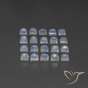 Shop natural 3.37ct 青みがかったホワイト レインボームーンストーン gems, 四角形, from インド at GemSelect. In stock, global shipping!