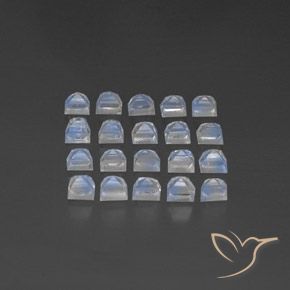 Shop natural 2.22ct 青みがかったホワイト レインボームーンストーン gems, 四角形, from インド at GemSelect. In stock, global shipping!