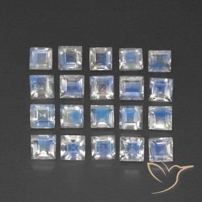 Shop natural 3.33ct 青みがかったホワイト レインボームーンストーン gems, 四角形, from インド at GemSelect. In stock, global shipping!