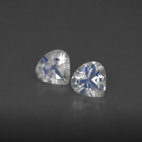 自然派の商品を探す ct ブルーホワイト レインボームーンストーン 宝石, 透明, インド からGemSelectで. 在庫あり、世界各国へ発送!