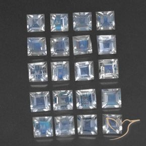 Shop natural 2.77ct 青みがかったホワイト レインボームーンストーン gems, 四角形, from インド at GemSelect. In stock, global shipping!