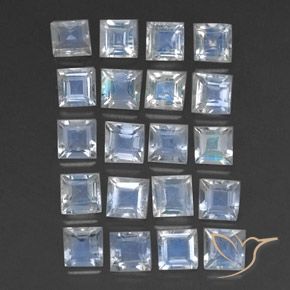 Shop natural 3.07ct 青みがかったホワイト レインボームーンストーン gems, 四角形, from インド at GemSelect. In stock, global shipping!