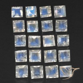 Shop natural 3.70ct 青みがかったホワイト レインボームーンストーン gems, 四角形, from インド at GemSelect. In stock, global shipping!