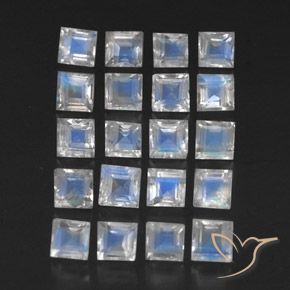 Shop natural 3.55ct 青みがかったホワイト レインボームーンストーン gems, 四角形, from インド at GemSelect. In stock, global shipping!