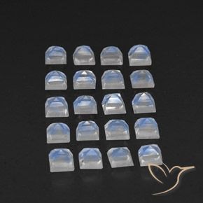Shop natural 3.55ct 青みがかったホワイト レインボームーンストーン gems, 四角形, from インド at GemSelect. In stock, global shipping!