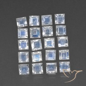 Shop natural 3.24ct 青みがかったホワイト レインボームーンストーン gems, 四角形, from スリランカ at GemSelect. In stock, global shipping!