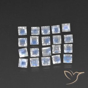Shop natural 3.61ct 青みがかったホワイト レインボームーンストーン gems, 四角形, from スリランカ at GemSelect. In stock, global shipping!
