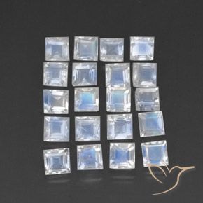 Shop natural 3.80ct 青みがかったホワイト レインボームーンストーン gems, 四角形, from スリランカ at GemSelect. In stock, global shipping!