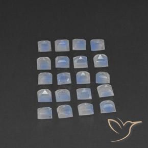 Shop natural 3.33ct 青みがかったホワイト レインボームーンストーン gems, 四角形, from スリランカ at GemSelect. In stock, global shipping!