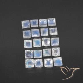 Shop natural 2.90ct 青みがかったホワイト レインボームーンストーン gems, 四角形, from スリランカ at GemSelect. In stock, global shipping!