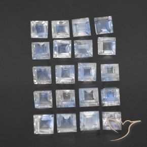 Shop natural 3.38ct 青みがかったホワイト レインボームーンストーン gems, 四角形, from スリランカ at GemSelect. In stock, global shipping!