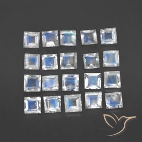 Shop natural 2.85ct 青みがかったホワイト レインボームーンストーン gems, 四角形, from スリランカ at GemSelect. In stock, global shipping!