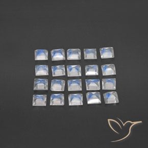 Shop natural 2.85ct 青みがかったホワイト レインボームーンストーン gems, 四角形, from スリランカ at GemSelect. In stock, global shipping!