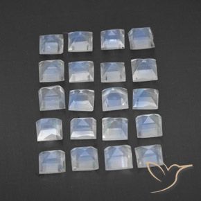 Shop natural 3.35ct 青みがかったホワイト レインボームーンストーン gems, 四角形, from スリランカ at GemSelect. In stock, global shipping!