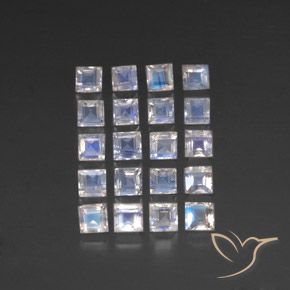Shop natural 3.77ct 青みがかったホワイト レインボームーンストーン gems, 四角形, from インド at GemSelect. In stock, global shipping!