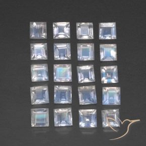 Shop natural 3.24ct 青みがかったホワイト レインボームーンストーン gems, 四角形, from インド at GemSelect. In stock, global shipping!