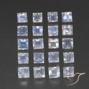 Shop natural 3.69ct 青みがかったホワイト レインボームーンストーン gems, 四角形, from インド at GemSelect. In stock, global shipping!
