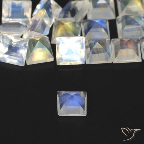 Shop natural 2.83ct 青みがかったホワイト レインボームーンストーン gems, 四角形, from インド at GemSelect. In stock, global shipping!