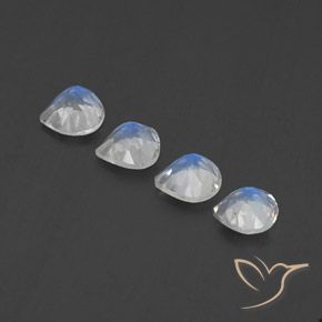 Shop natural 1.53ct 青みがかったホワイト レインボームーンストーン gems, 洋梨の形, from インド at GemSelect. In stock, global shipping!