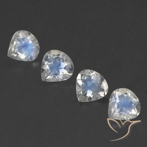 Shop natural 1.54ct 青みがかったホワイト レインボームーンストーン gems, 洋梨の形, from インド at GemSelect. In stock, global shipping!