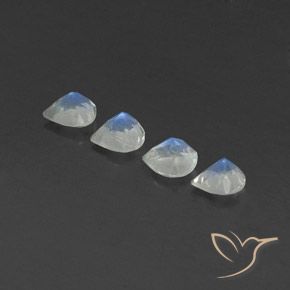 Shop natural 1.56ct 青みがかったホワイト レインボームーンストーン gems, 洋梨の形, from スリランカ at GemSelect. In stock, global shipping!