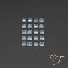 Shop natural 3.10ct 青みがかったホワイト レインボームーンストーン gems, 四角形, from インド at GemSelect. In stock, global shipping!