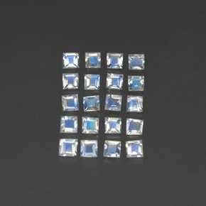 自然派の商品を探す 1.99ct 青みがかったホワイト レインボームーンストーン 宝石, 透明, インド からGemSelectで. 在庫あり、世界各国へ発送!