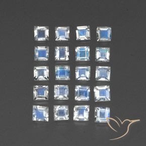 Shop natural 2.27ct 青みがかったホワイト レインボームーンストーン gems, 四角形, from インド at GemSelect. In stock, global shipping!