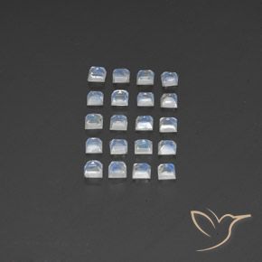 Shop natural 2.91ct 青みがかったホワイト レインボームーンストーン gems, 四角形, from インド at GemSelect. In stock, global shipping!