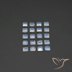 Shop natural 2.95ct 青みがかったホワイト レインボームーンストーン gems, 四角形, from インド at GemSelect. In stock, global shipping!