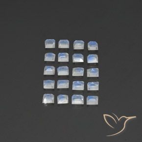 Shop natural 2.61ct 青みがかったホワイト レインボームーンストーン gems, 四角形, from インド at GemSelect. In stock, global shipping!