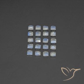 Shop natural 2.60ct 青みがかったホワイト レインボームーンストーン gems, 四角形, from インド at GemSelect. In stock, global shipping!