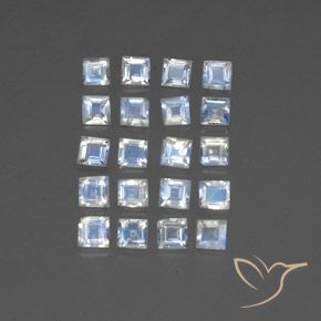 Shop natural 2.39ct 青みがかったホワイト レインボームーンストーン gems, 四角形, from インド at GemSelect. In stock, global shipping!