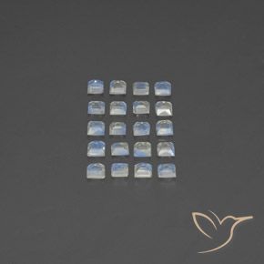 Shop natural 2.81ct 青みがかったホワイト レインボームーンストーン gems, 四角形, from インド at GemSelect. In stock, global shipping!