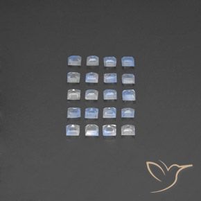 Shop natural 2.77ct 青みがかったホワイト レインボームーンストーン gems, 四角形, from インド at GemSelect. In stock, global shipping!