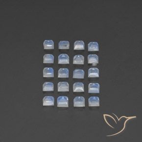 Shop natural 3.57ct 青みがかったホワイト レインボームーンストーン gems, 四角形, from インド at GemSelect. In stock, global shipping!