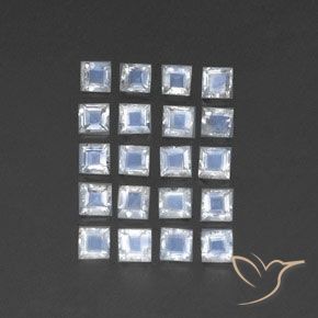 Shop natural 2.68ct 青みがかったホワイト レインボームーンストーン gems, 四角形, from インド at GemSelect. In stock, global shipping!