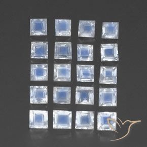 Shop natural 3.09ct 青みがかったホワイト レインボームーンストーン gems, 四角形, from インド at GemSelect. In stock, global shipping!