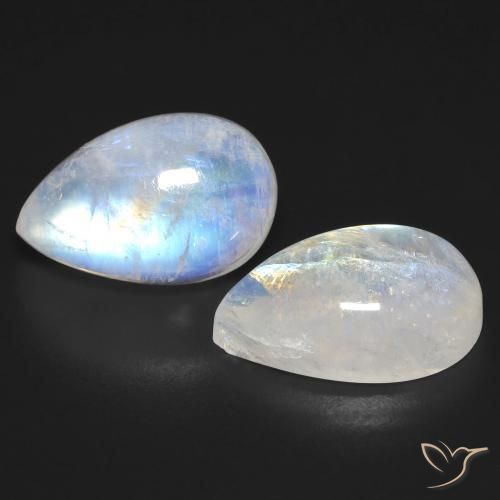 Shop natural 18.38ct 青みがかったホワイト レインボームーンストーン gems, 洋梨の形, from アメリカ at GemSelect. In stock, global shipping!