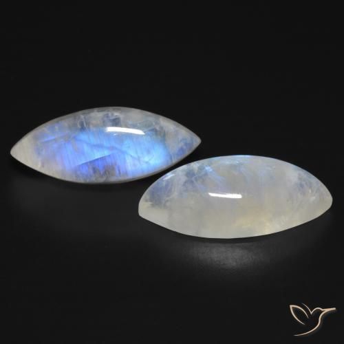 Shop natural 17.95ct 青みがかったホワイト レインボームーンストーン gems, マーキーズ, from アメリカ at GemSelect. In stock, global shipping!