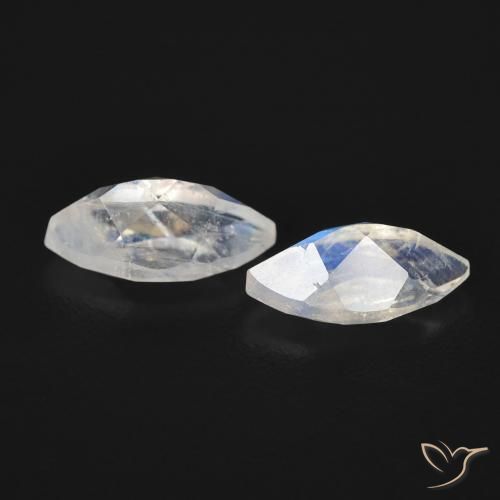 Shop natural 1.15ct 青みがかったホワイト レインボームーンストーン gems, マーキーズ, from アメリカ at GemSelect. In stock, global shipping!