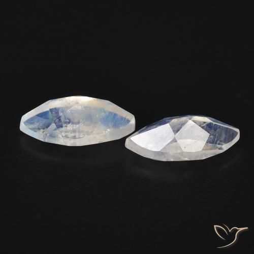 Shop natural 1.18ct 青みがかったホワイト レインボームーンストーン gems, マーキーズ, from アメリカ at GemSelect. In stock, global shipping!