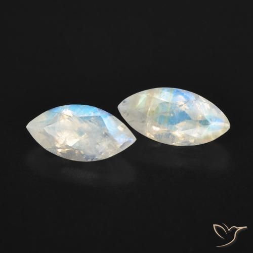 Shop natural 1.24ct 青みがかったホワイト レインボームーンストーン gems, マーキーズ, from アメリカ at GemSelect. In stock, global shipping!